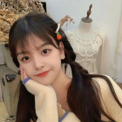 32颗药丸：我姐姐的自杀 封面